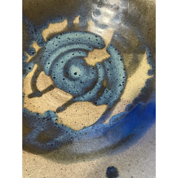 Hand Thrown Studio Art Pottery Bowl- Blue Abstract wash Drip Glazed Bowl VNT 11’ - Picture 12 of 16